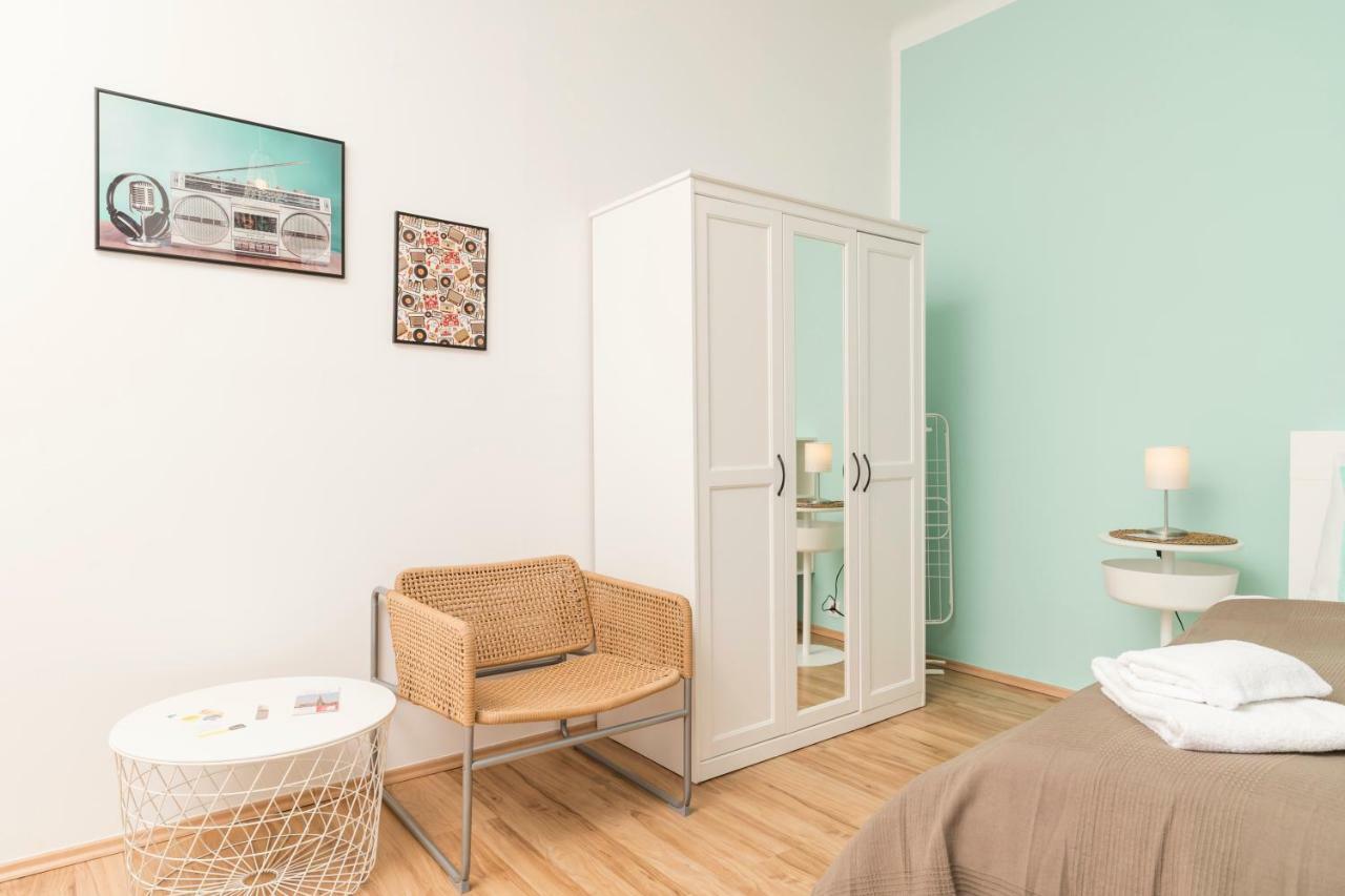 Spittelau Chillout Lounge Spacious Bright Contactless Selfcheckin Wenen Buitenkant foto